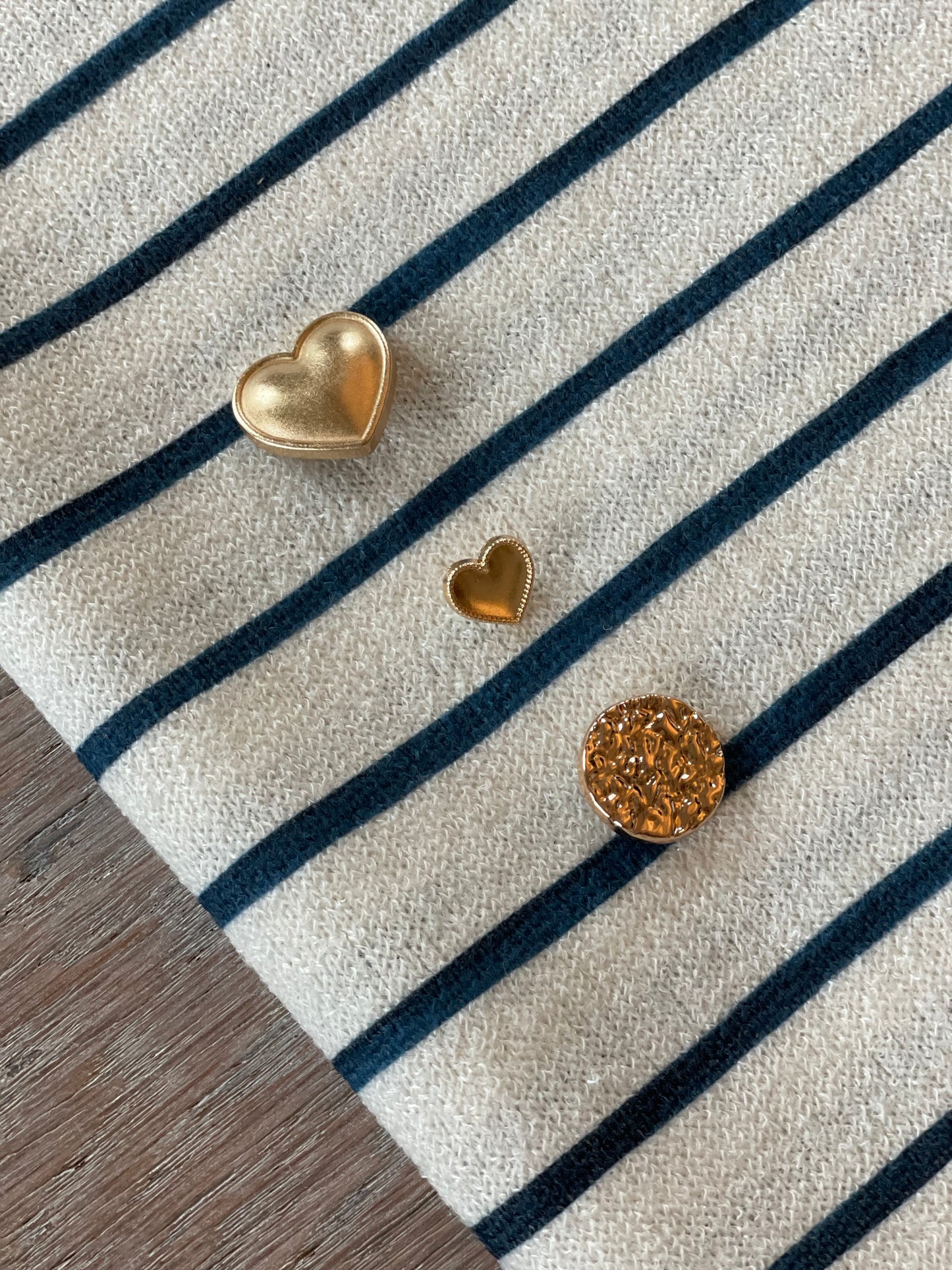 Bouton à coudre - Petit Amour - Or