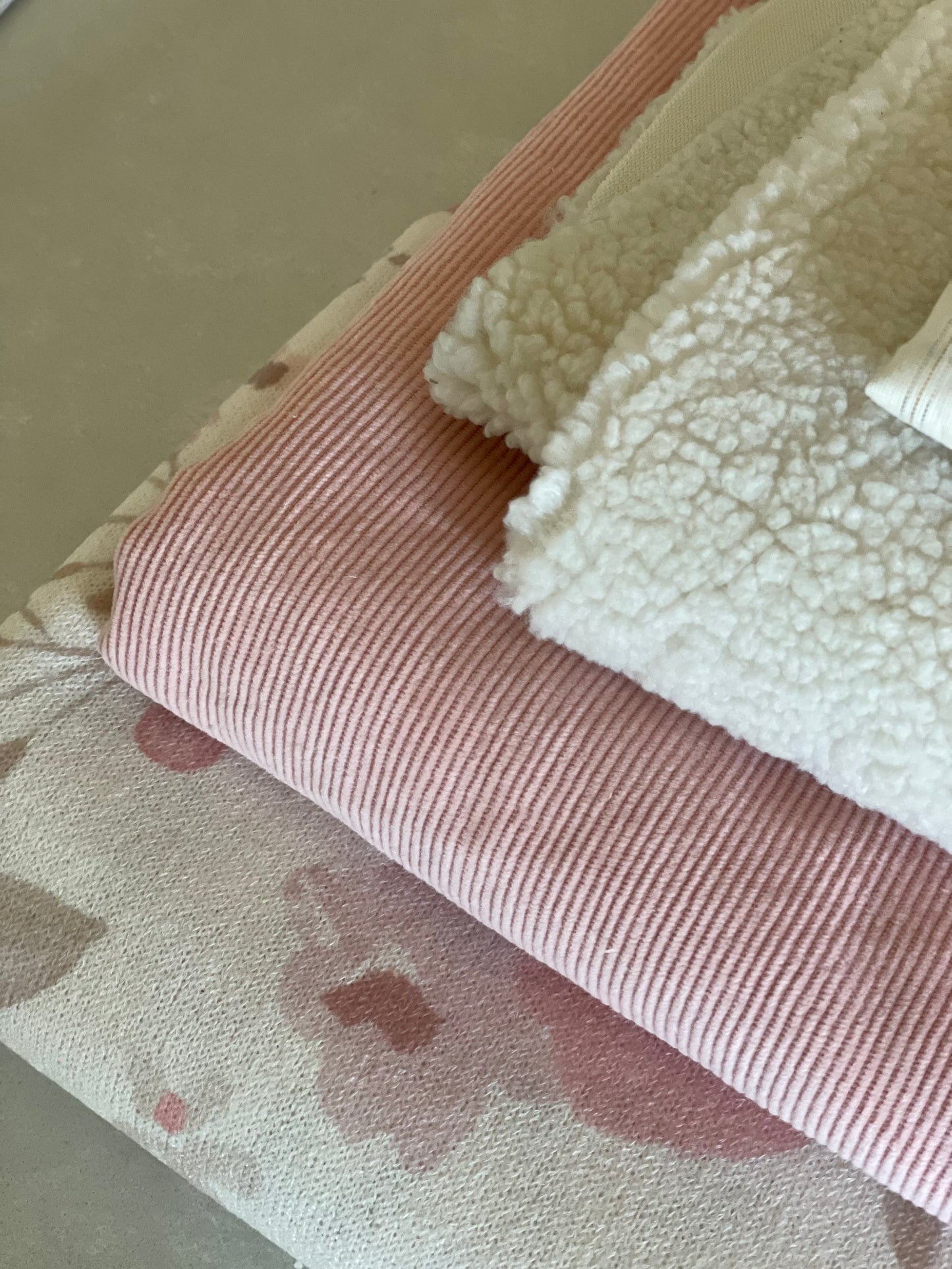 Velours grosse cote - Uni - Rose poudre