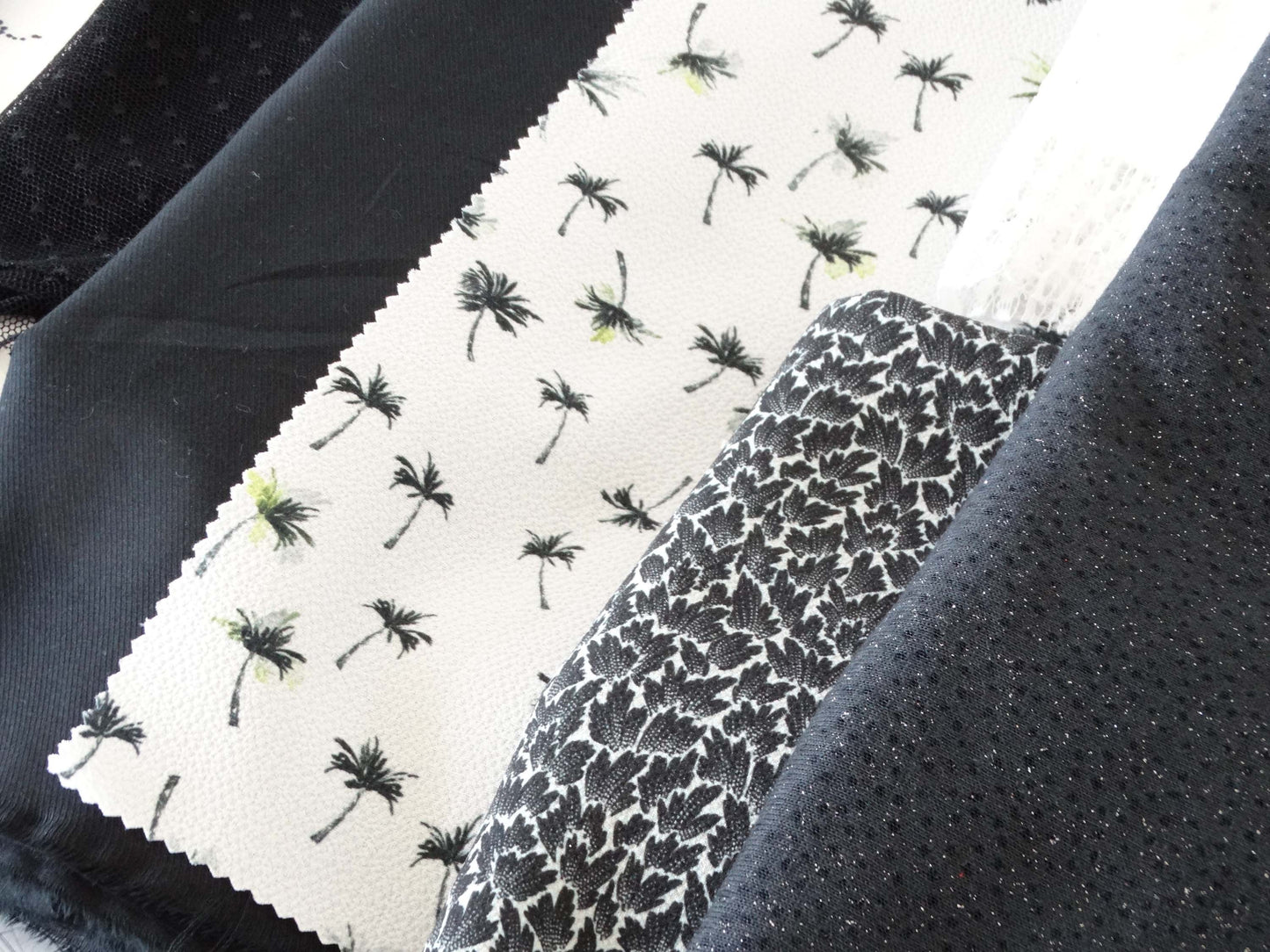 Capsule Rock & White - Twill light coton - Noir