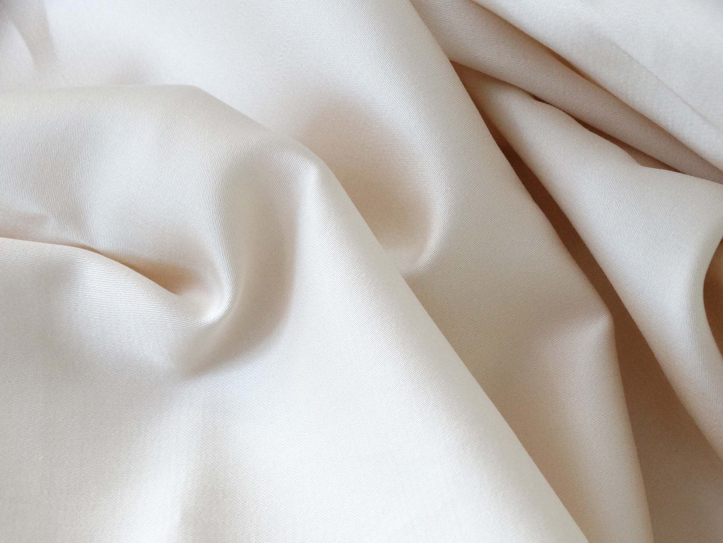 Satin de coton uni - beige