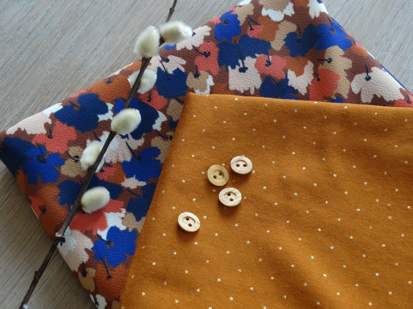 Toile viscose - Imprimé Pois - Caramel et Or