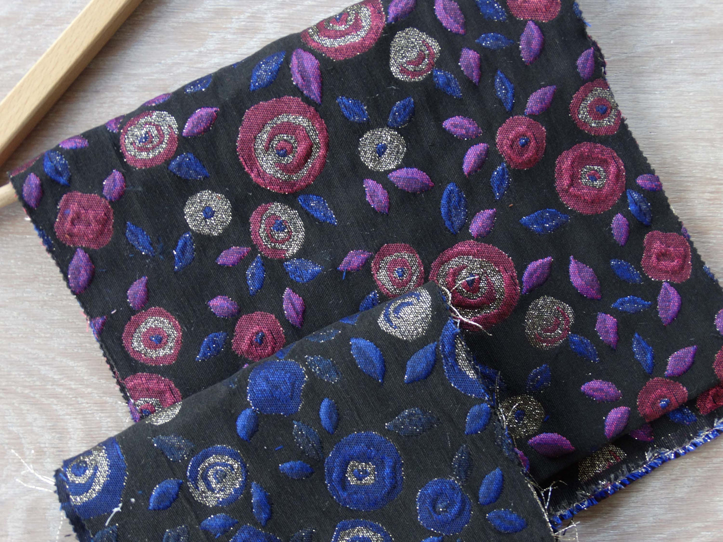 Jacquard - Délice - Mauve & Noir