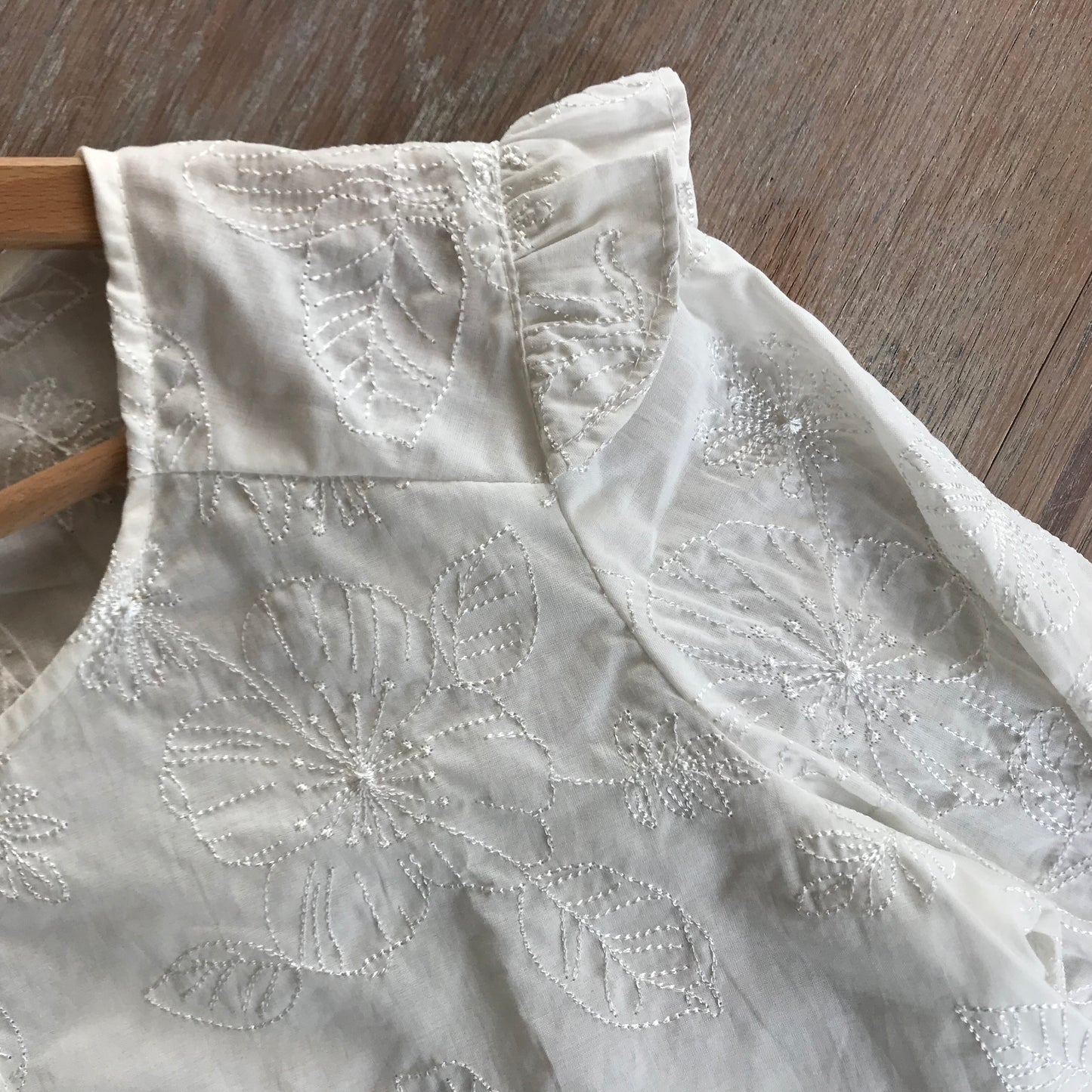 Broderie - Fleurs perlées