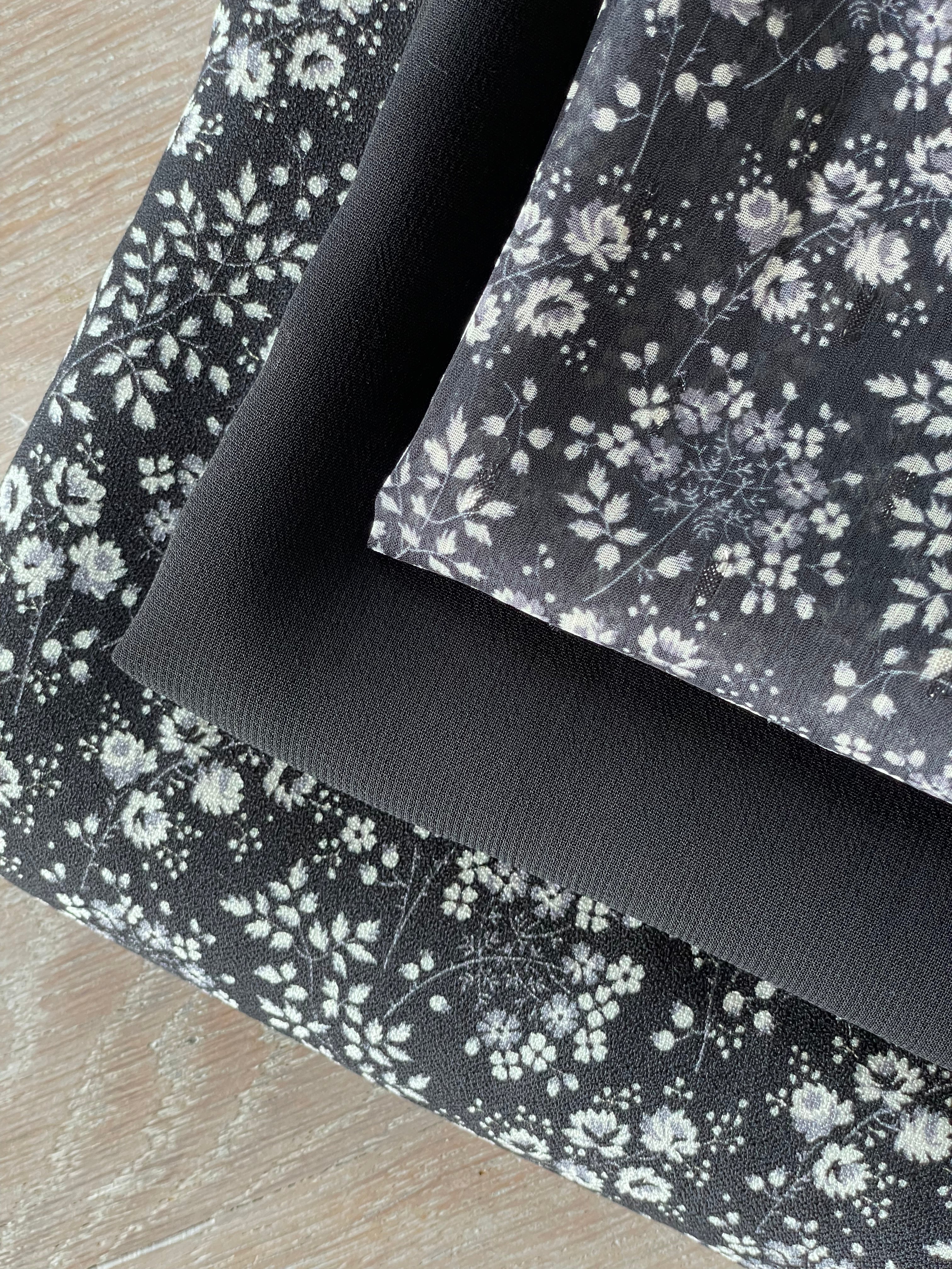 Viscose Crepe - Juliette Print - Black &amp; Ivory (Coupon)