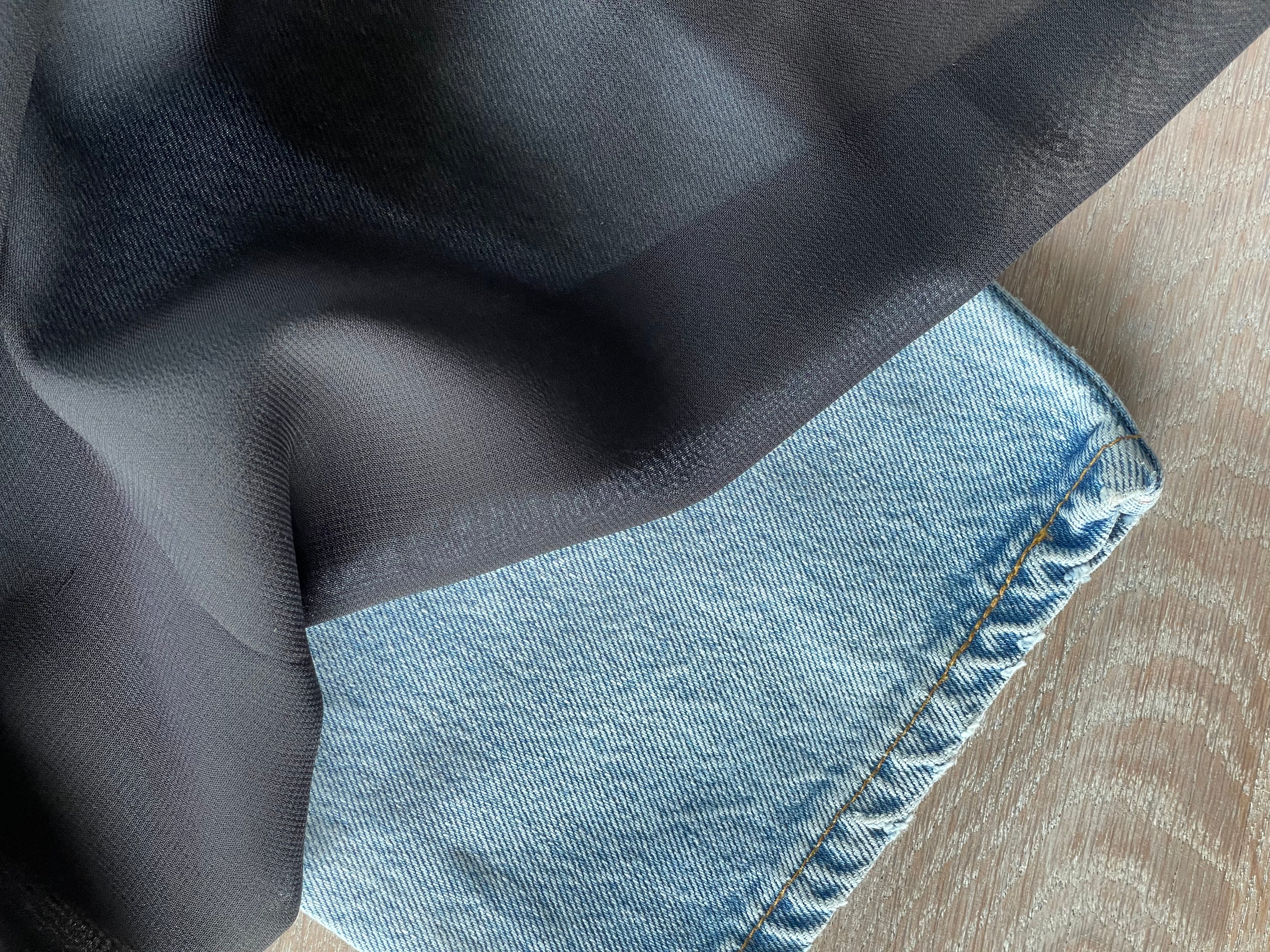 Crêpe Georgette de Viscose - Uni - Noir