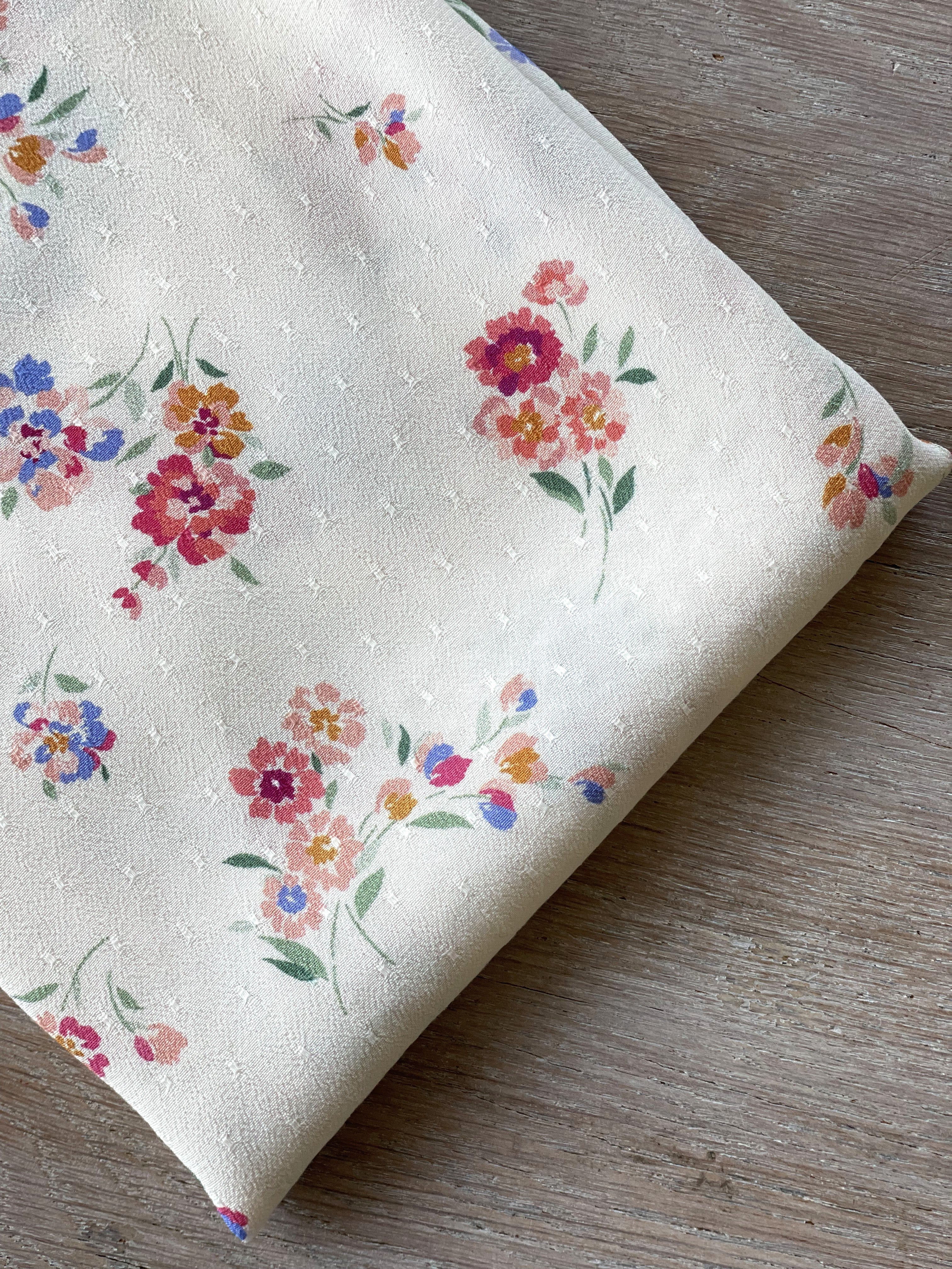 Crêpe plumetis de Viscose - Imprimé Lila