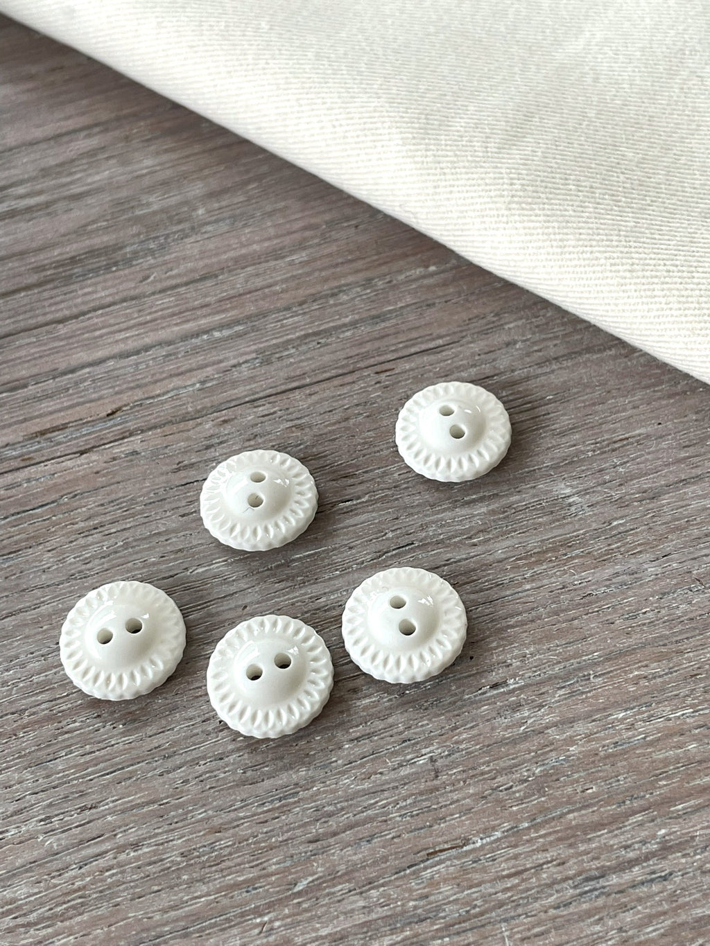 Bouton à coudre - L'Ange Blanc