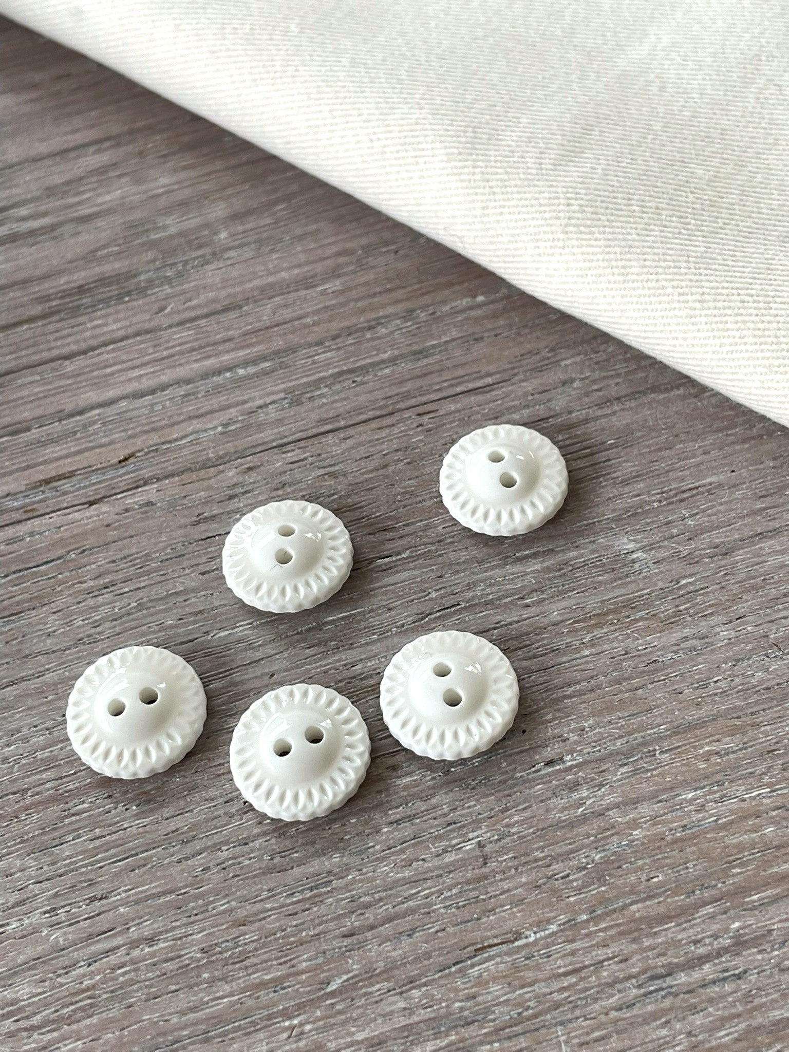 Bouton à coudre - L'Ange Blanc