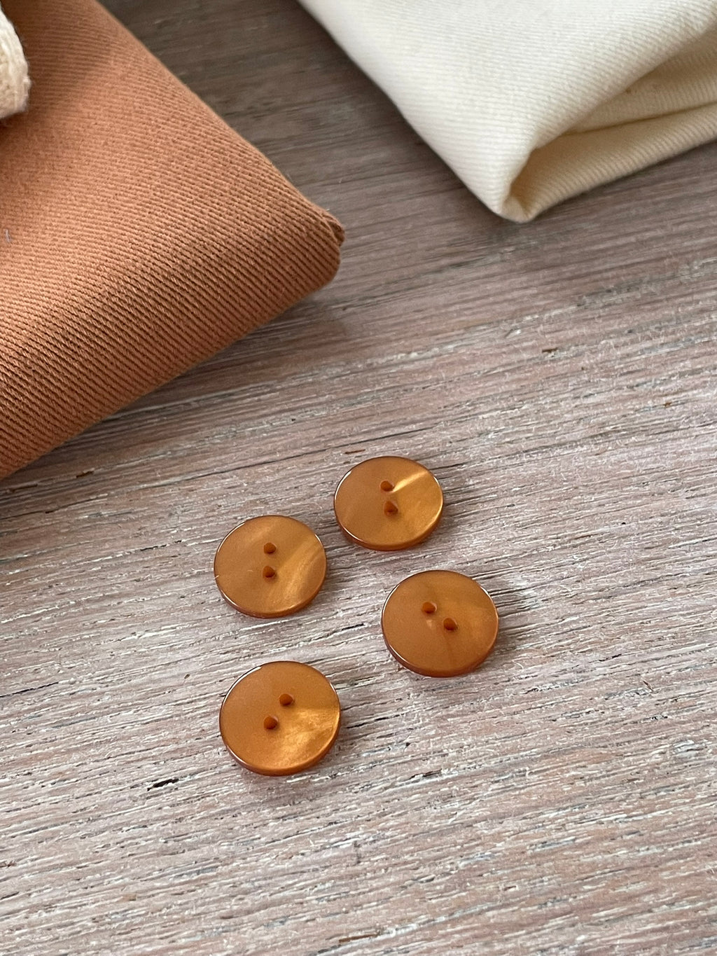 Bouton à coudre - Le Fauve - Cuivre