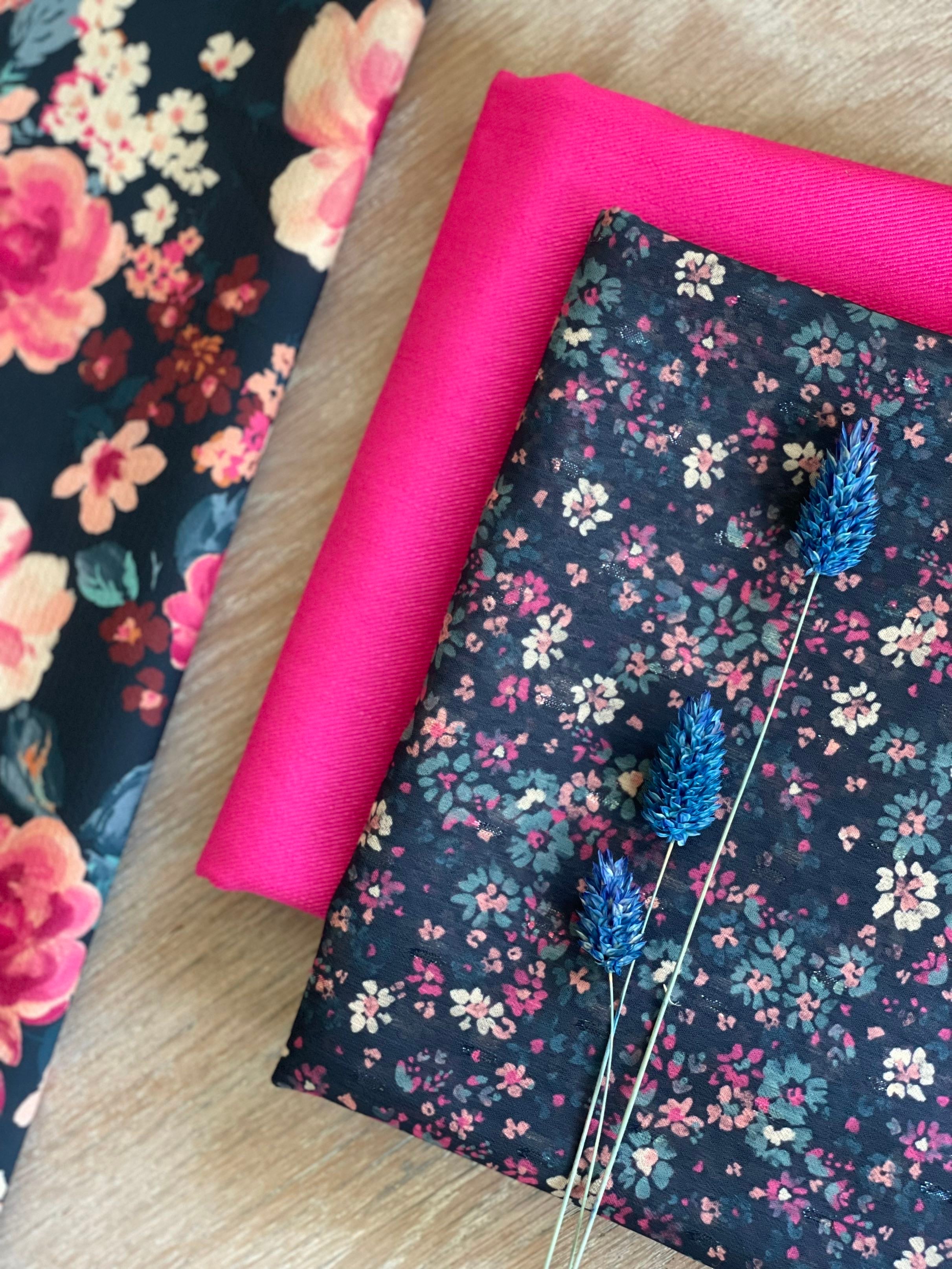 Voile lurex plumetis - Imprimé Amber - Marine, Bleu & Fuchsia