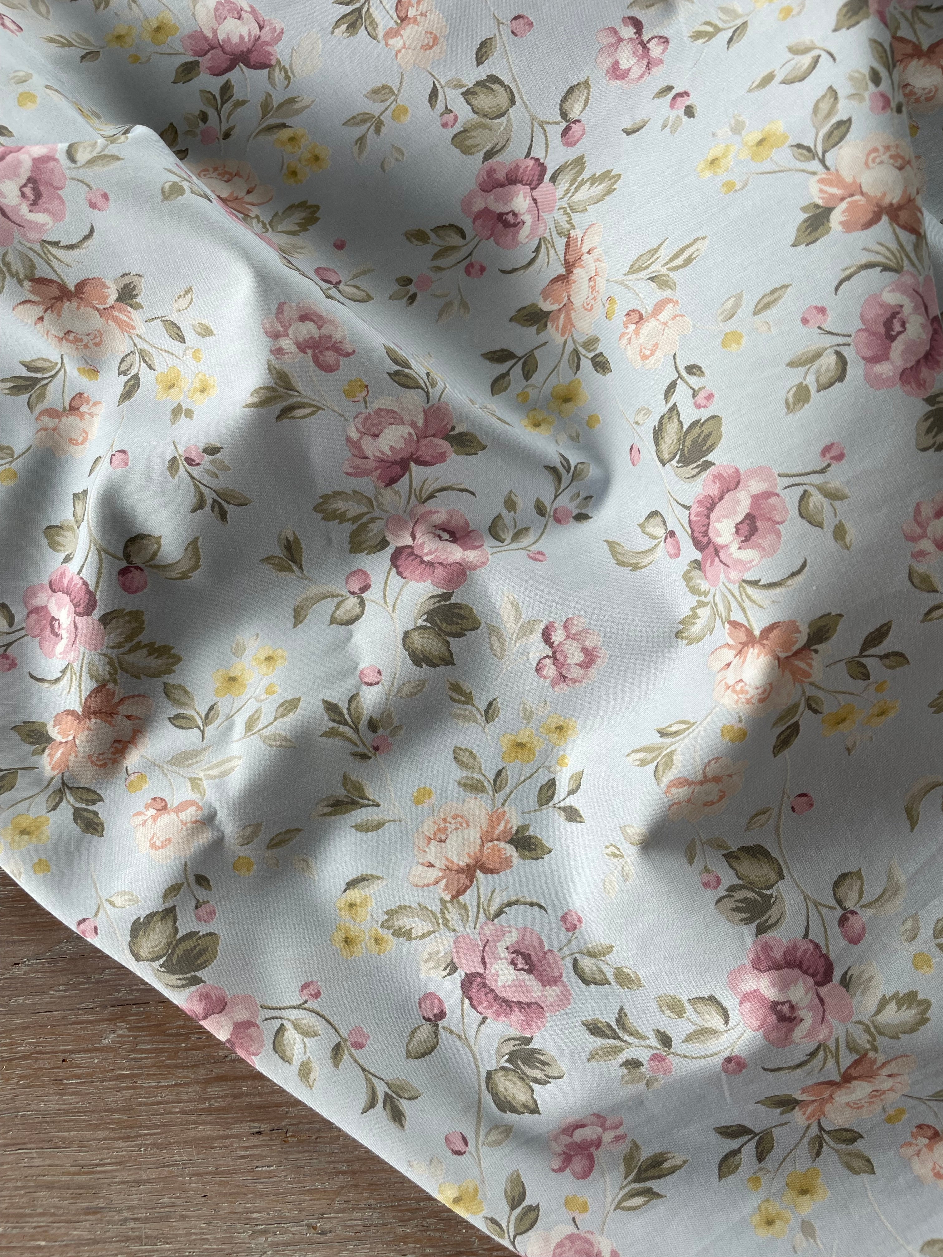 Douce popeline de coton - Imprimé Antoinette - Glacier