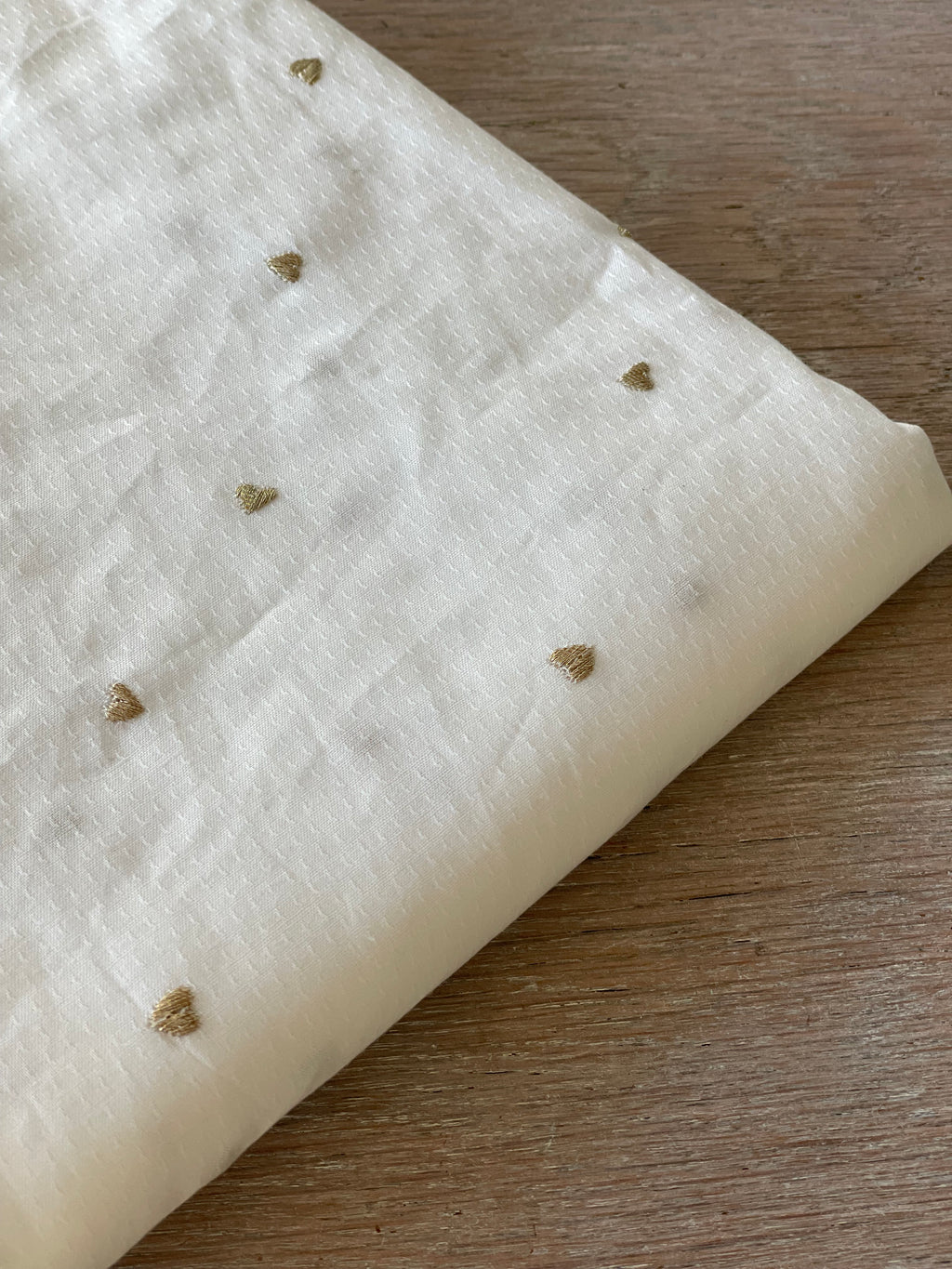 Façonné de coton - Broderie Venus