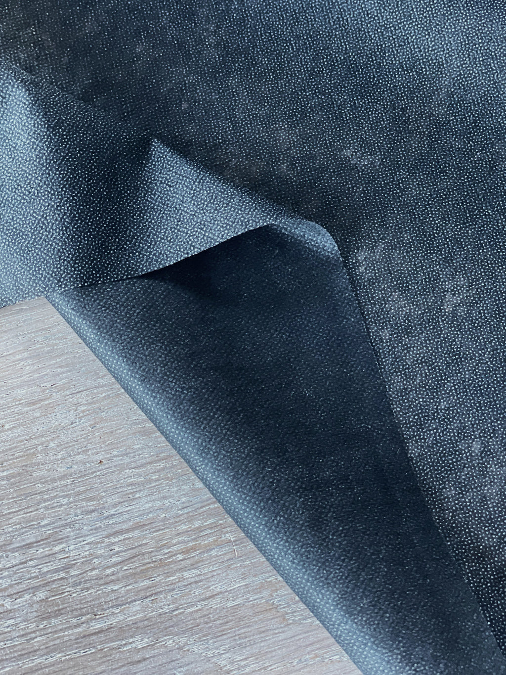 Entoilage thermocollant non tissé Vlieseline H180 - pour tissus fins et légers