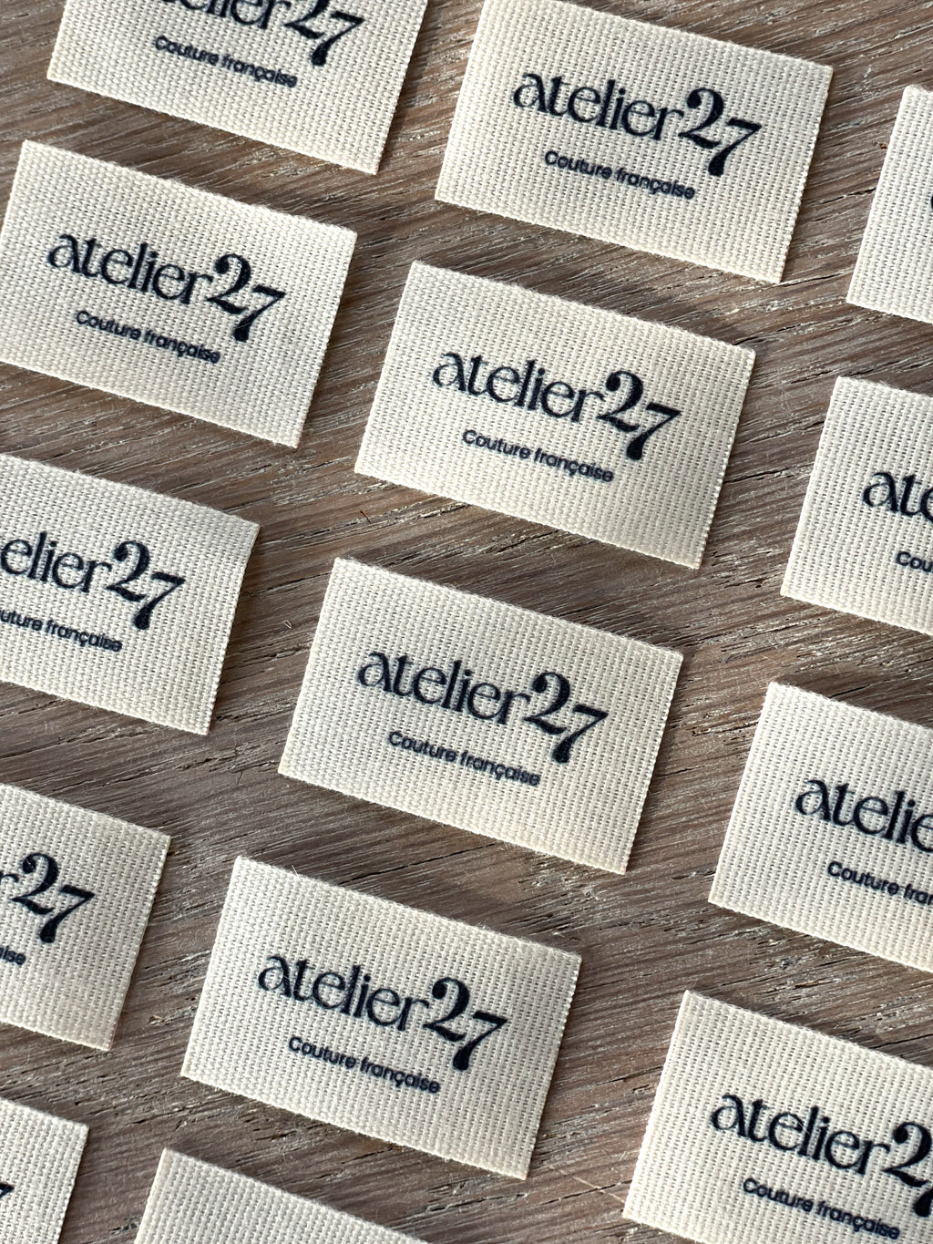 Etiquette à coudre Atelier 27 - couture française