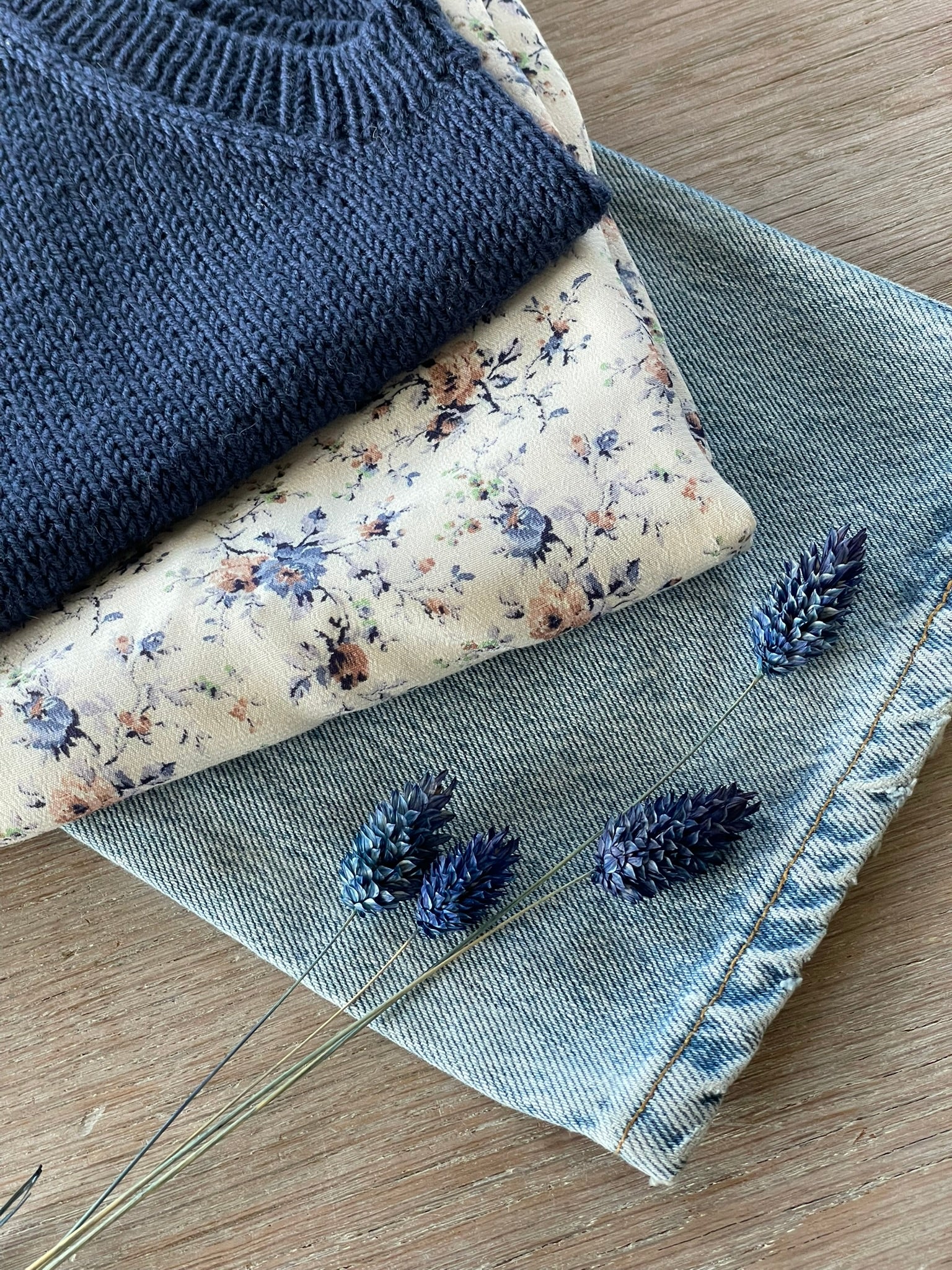 Laine Glasgow - Denim - DK
