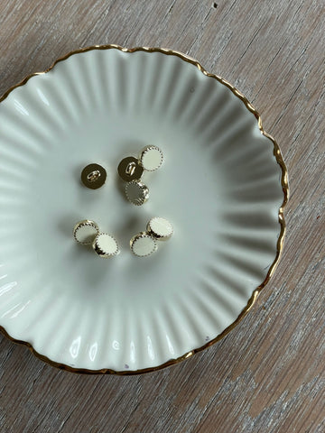 Sew-on button - L'Adorable - Gold &amp; Ivory