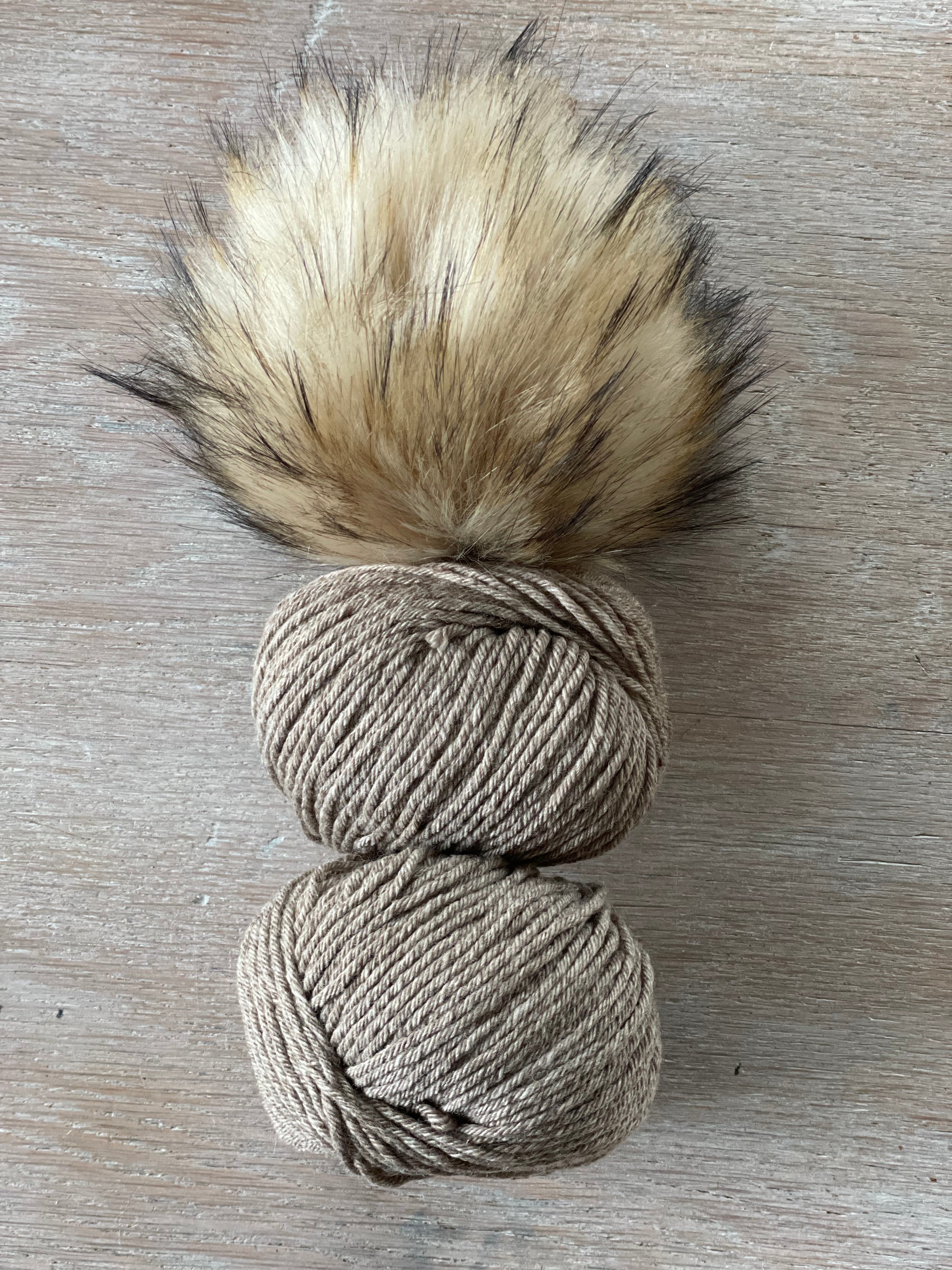 Kit à tricoter Laine Edimbourg beige + Pompon au choix