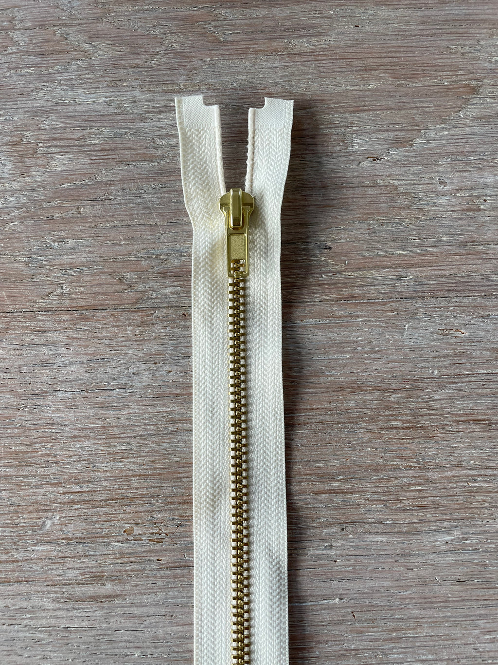 Fermeture à glissière en laiton doré