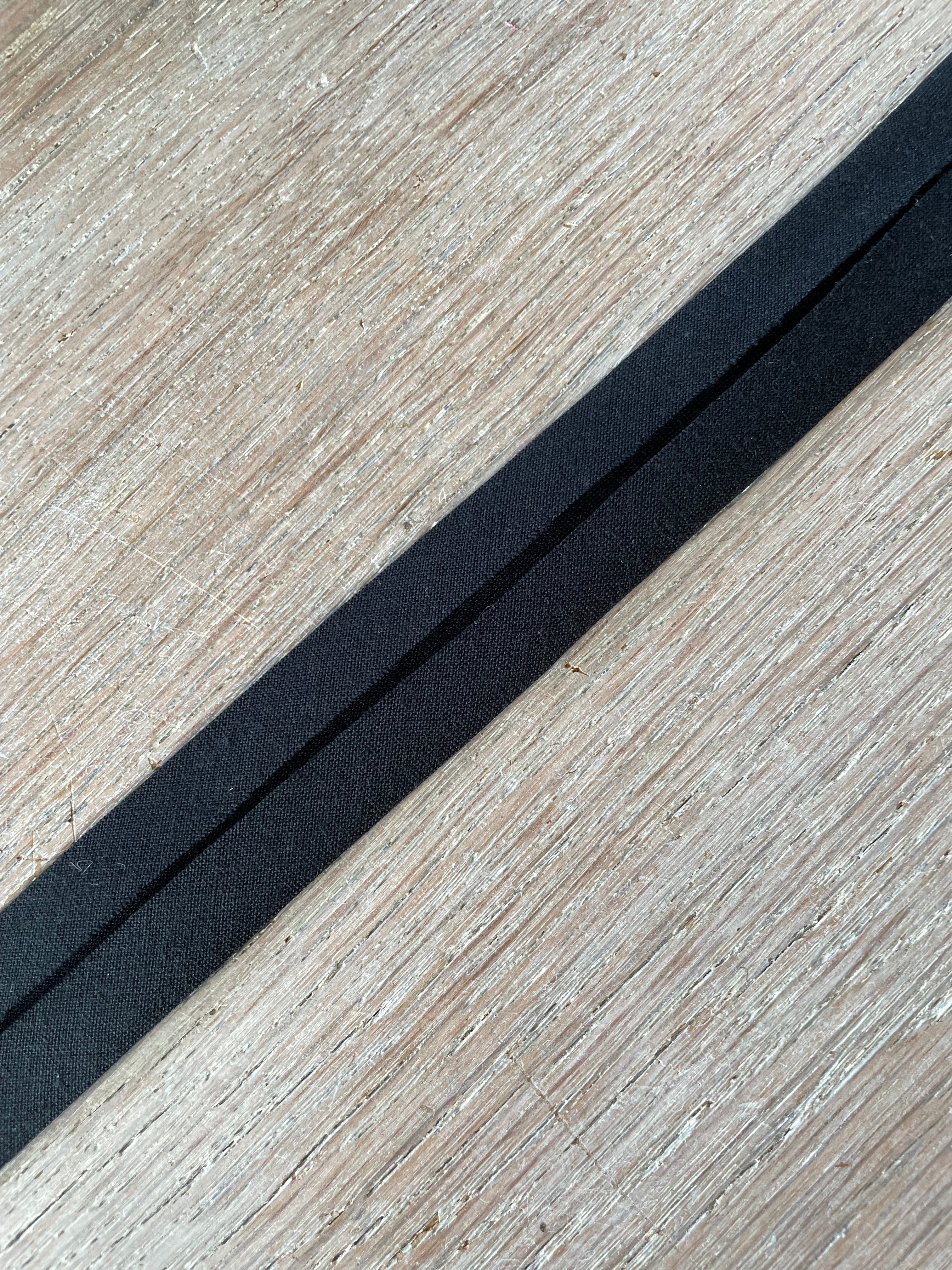 Biais en coton bio noir 20mm