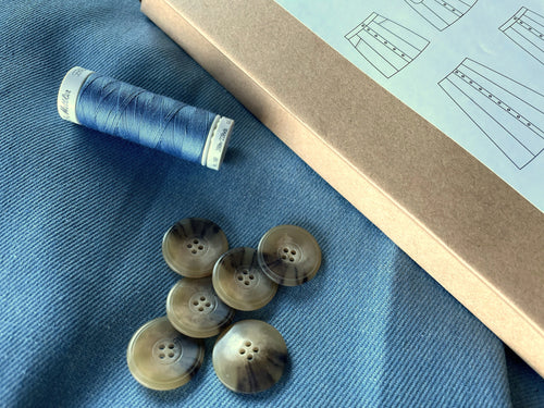 Arlette skirt and light blue Dennys jeans set