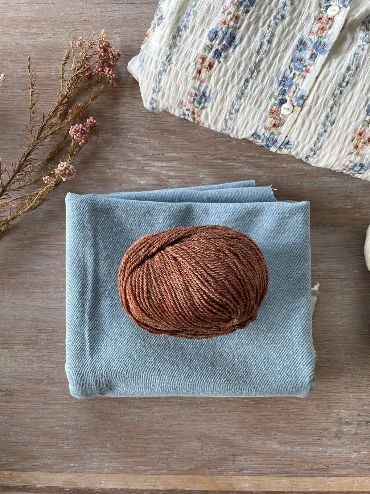 Laine Dublin - Mocha - DK
