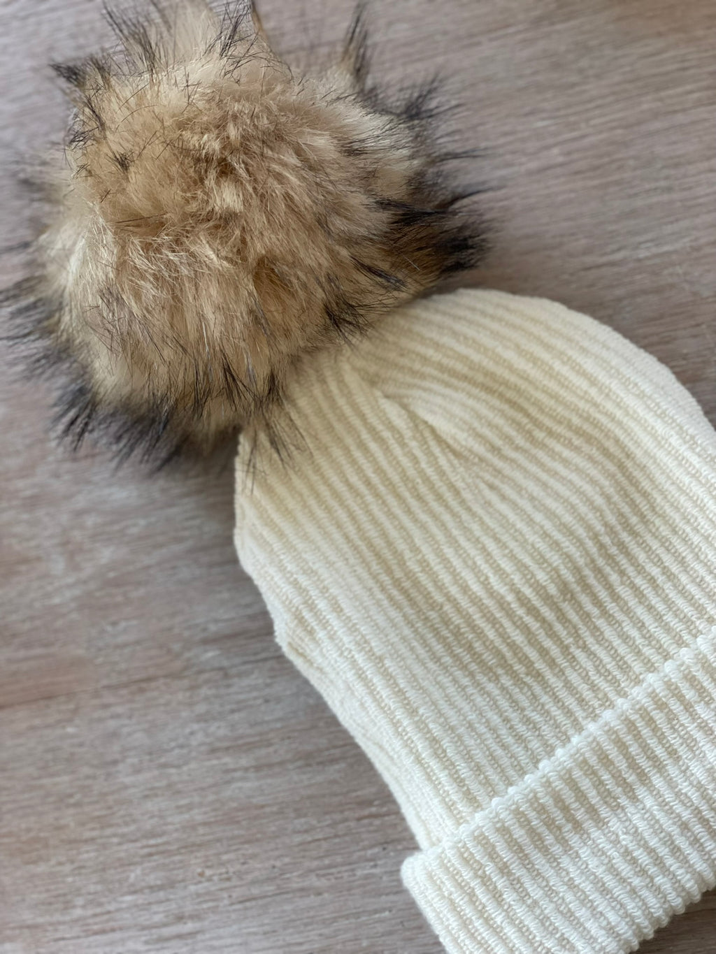 Kit à coudre Maille côtelée de laine + Pompon au choix