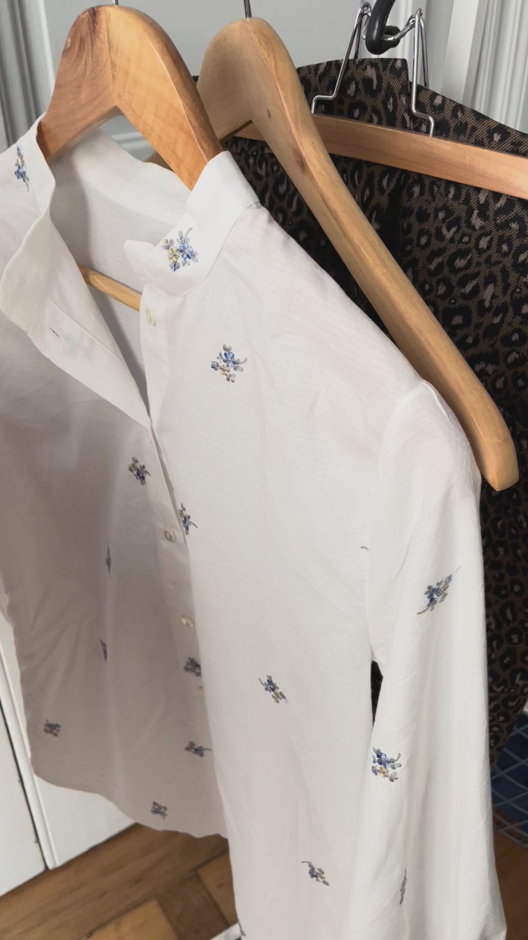 Façonné de coton - Broderie Lily