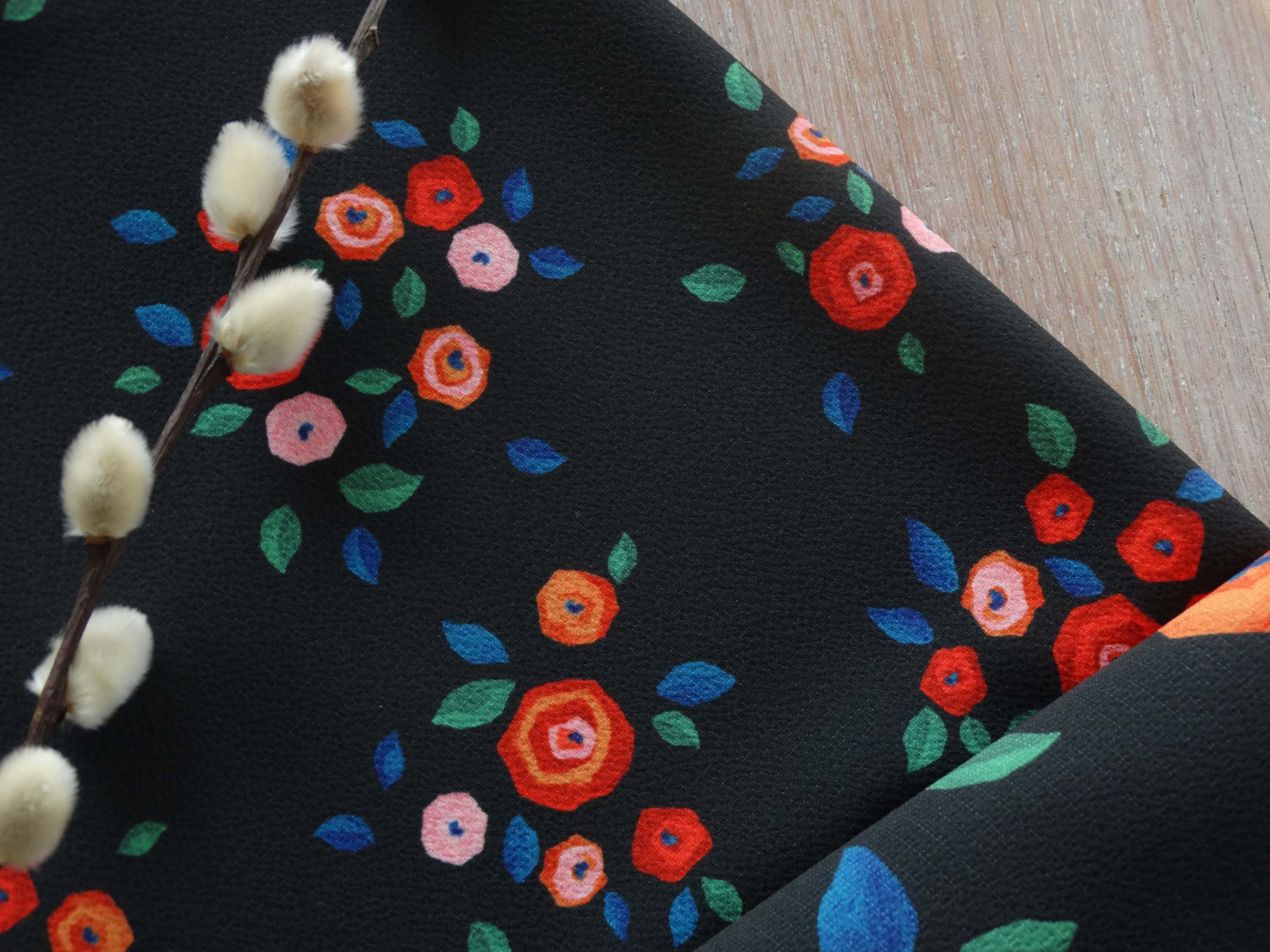 Crepe fabric - Délice print - Multico (Coupon)
