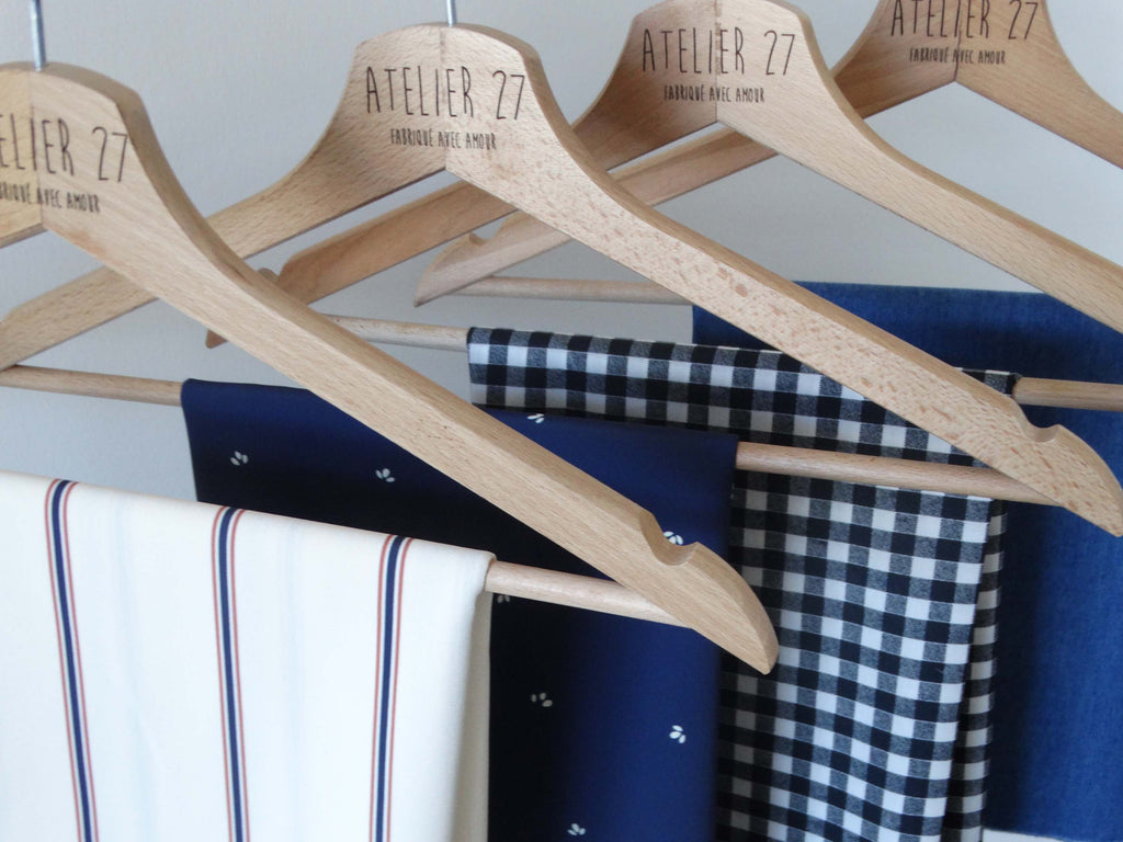 Crêpe marocain - Collab' Petites Choses x Atelier 27 - Imprimé Pétales Marine (Coupons)