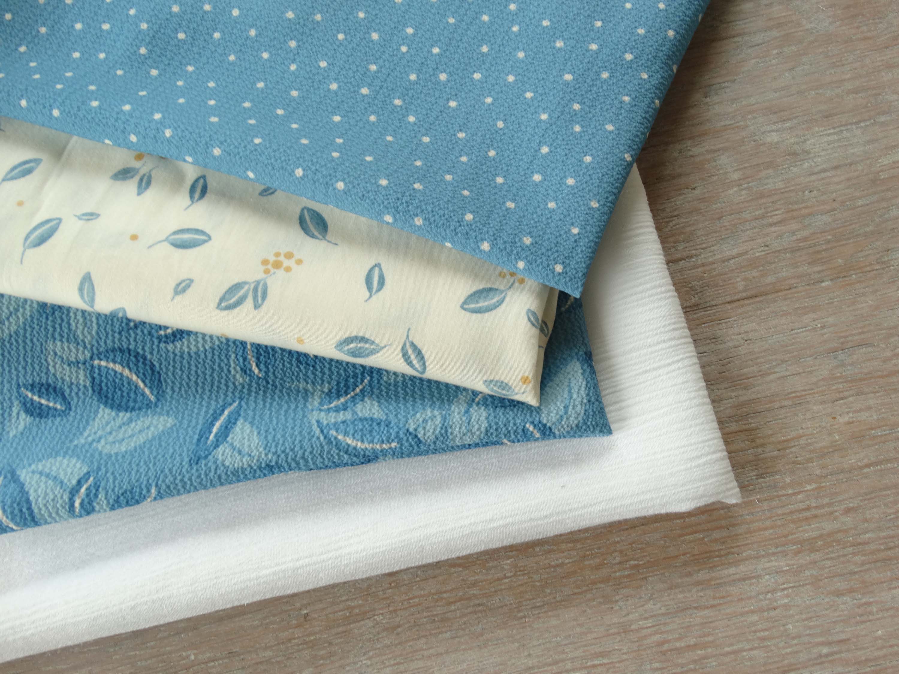 Tissu crêpe - Imprimé Sauge d'été - Bleu Horizon