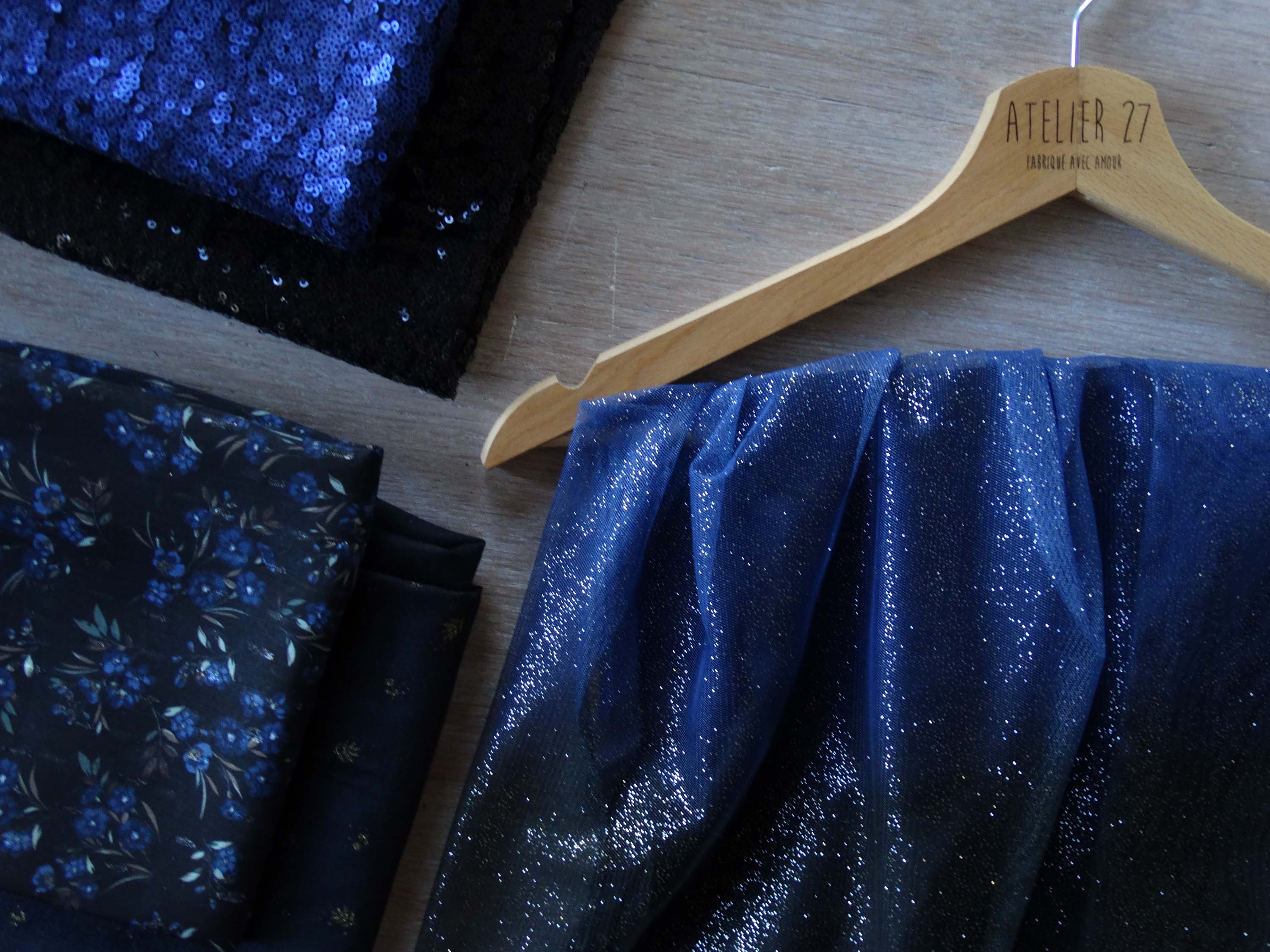 Tulle pailleté - Le dégradé  - Bleu et Noir