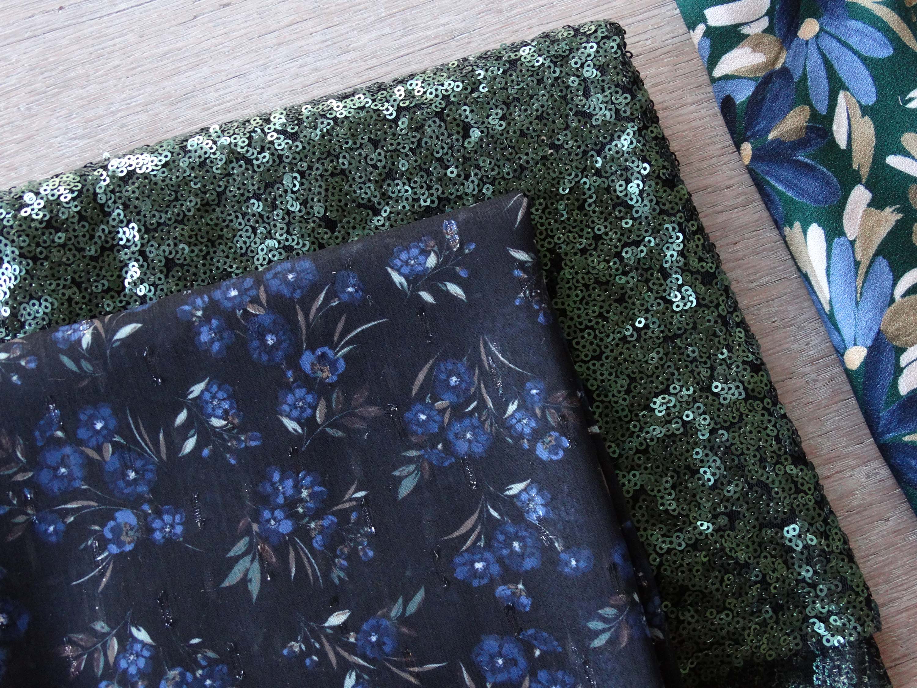 Lurex plumetis veil - Lina print - Navy (Coupon)