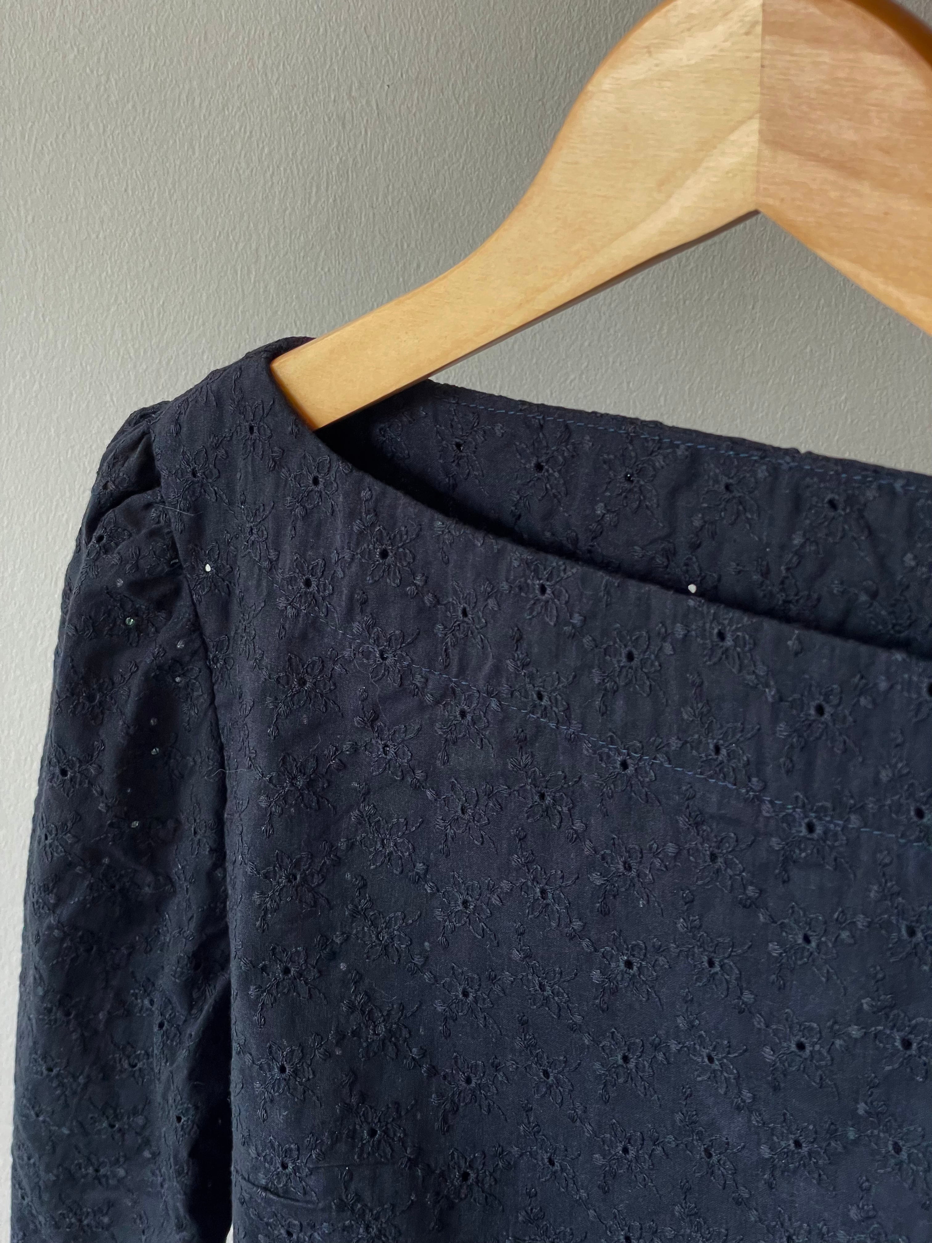Broderie anglaise - Marguerite - Charbon